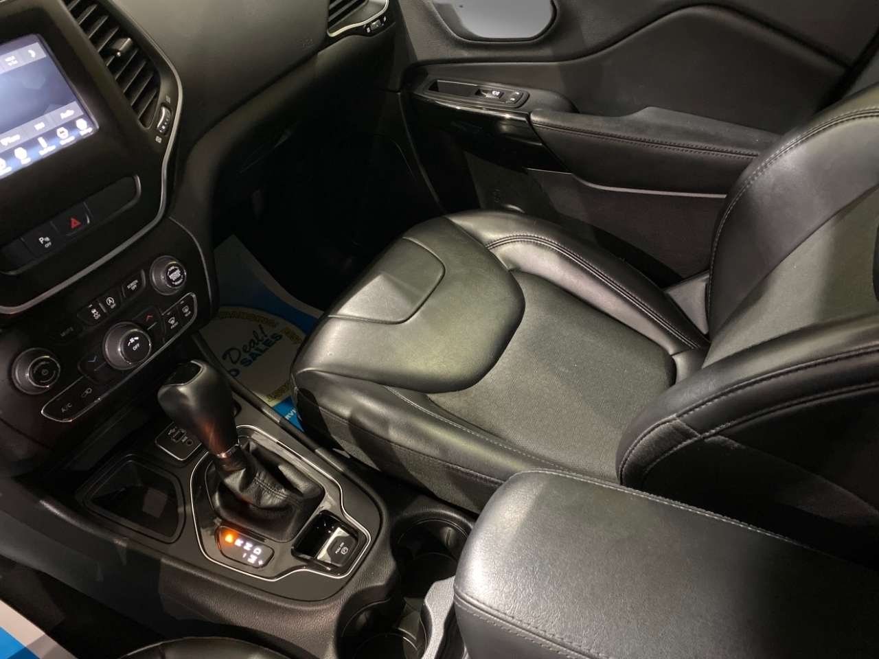 Jeep Cherokee Latitude Plus FWD 2020