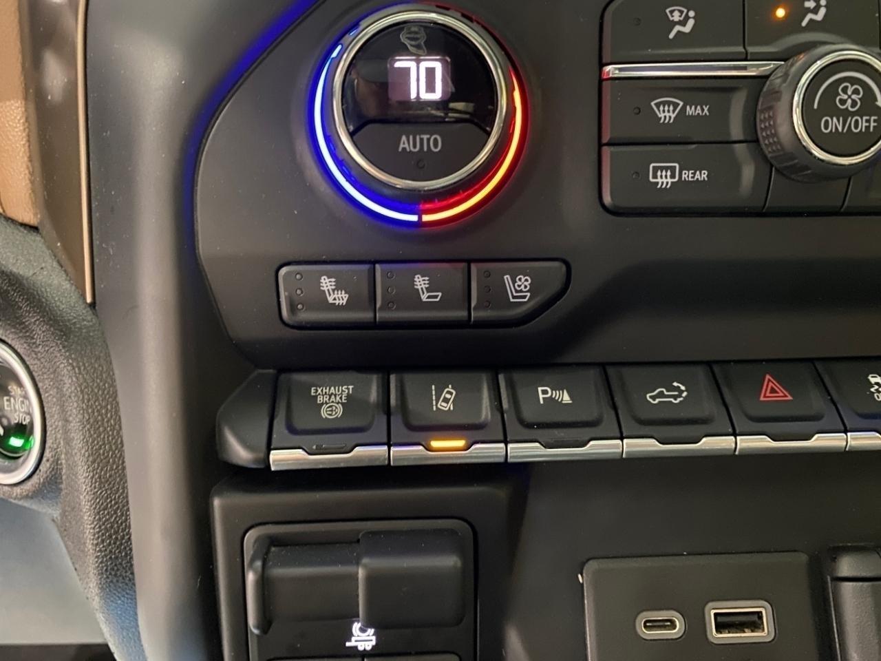 Chevrolet Silverado 2500HD High Country Crew Cab Short Box 4WD 2021