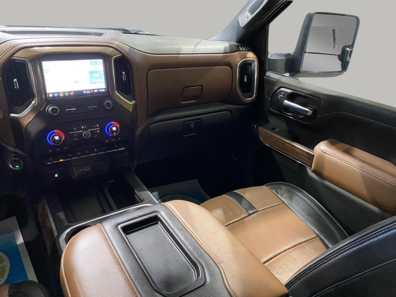 Chevrolet Silverado 2500HD High Country Crew Cab Short Box 4WD 2021