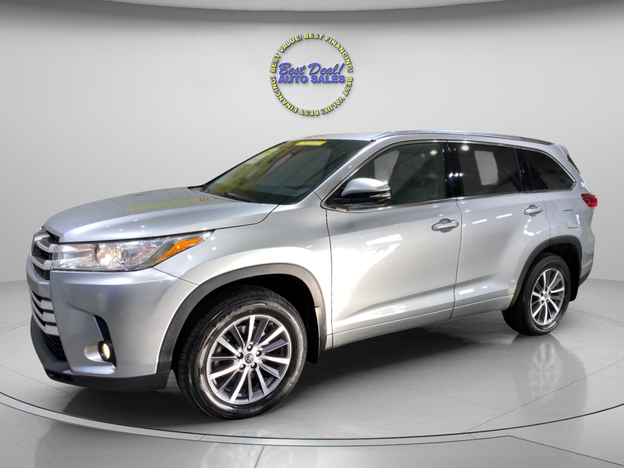 Toyota Highlander XLE AWD V6 2017