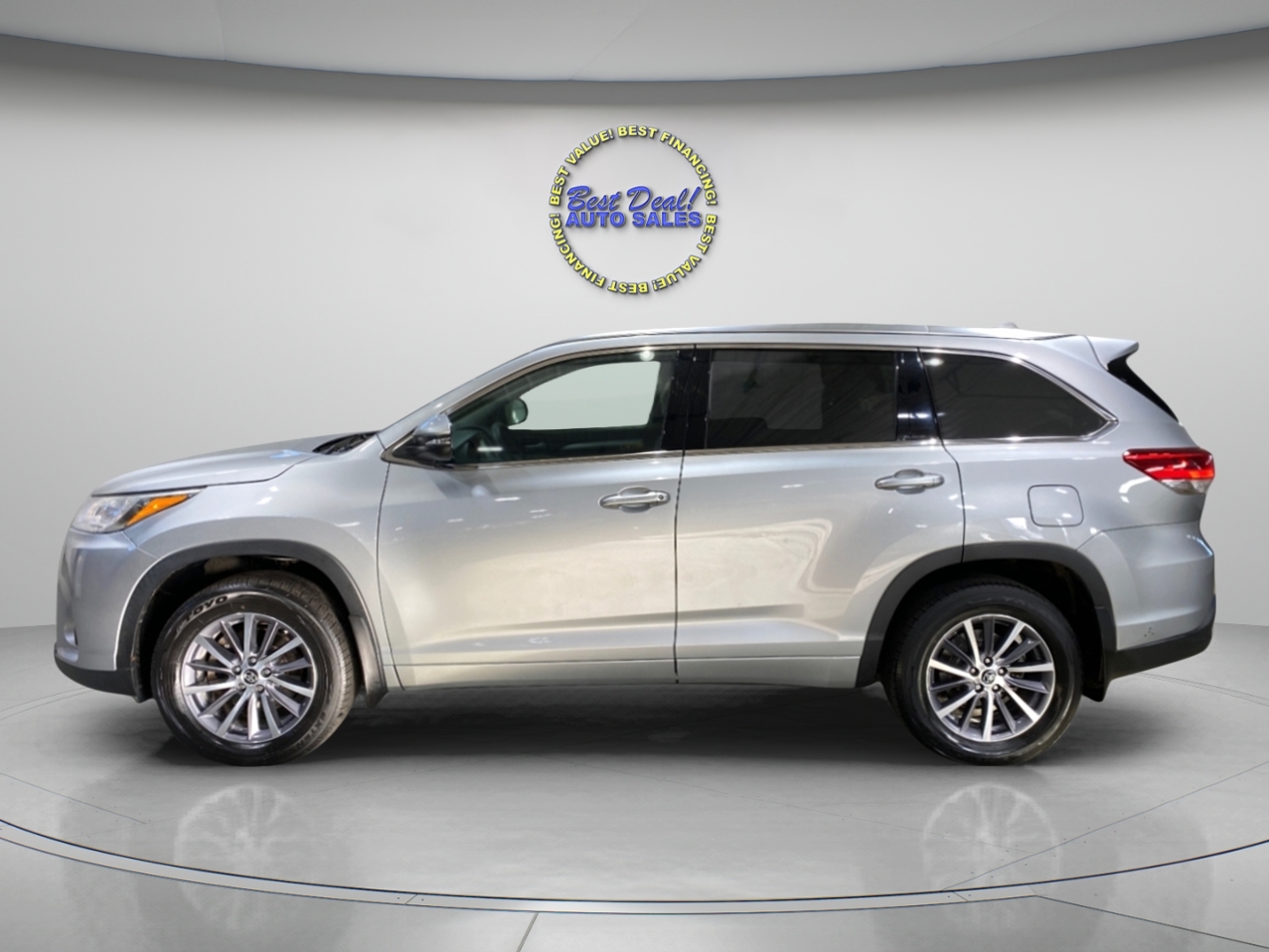 Toyota Highlander XLE AWD V6 2017
