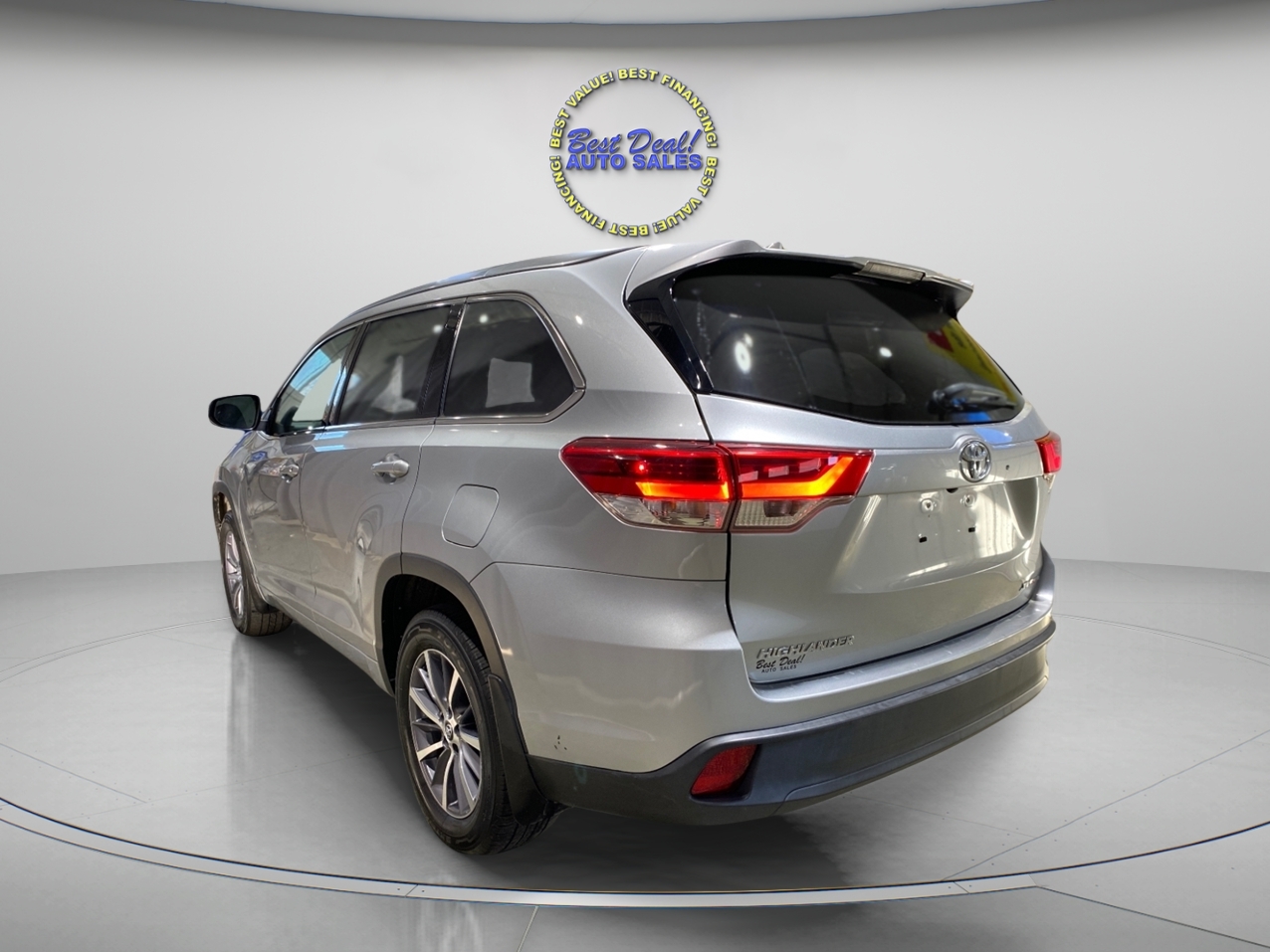 Toyota Highlander XLE AWD V6 2017