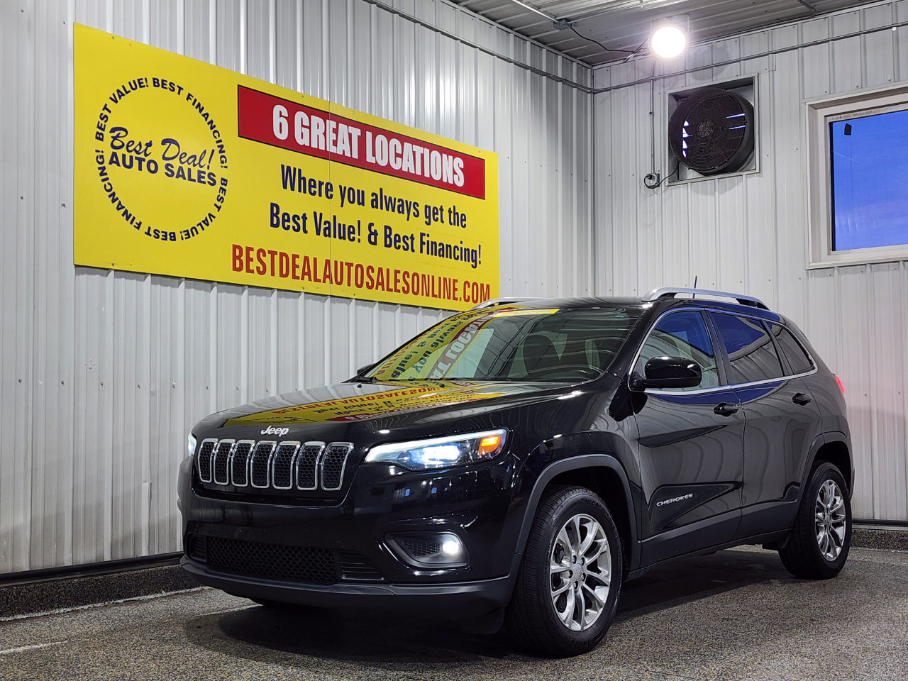2019 Jeep Cherokee Latitude Plus 4DR SUV