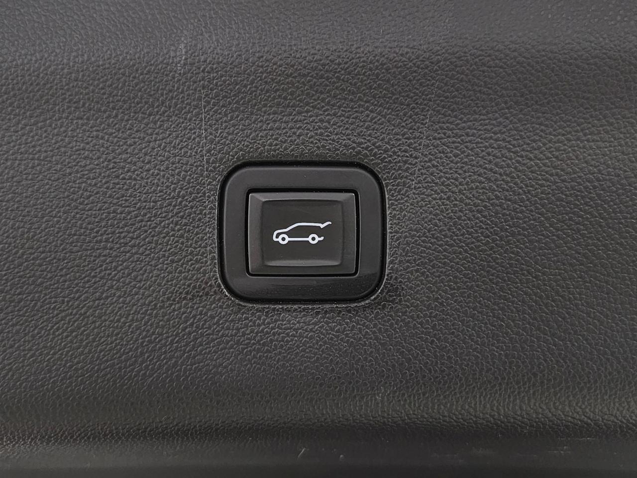 Buick Enclave  2020