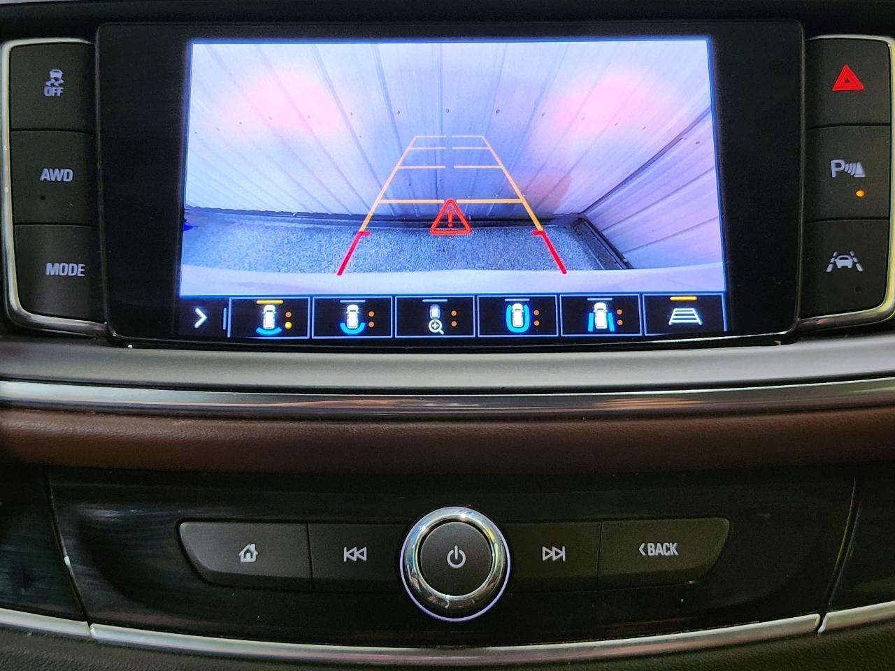 Buick Enclave  2020