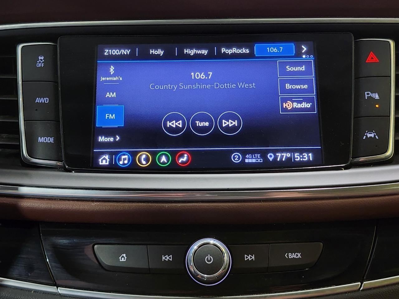 Buick Enclave  2020