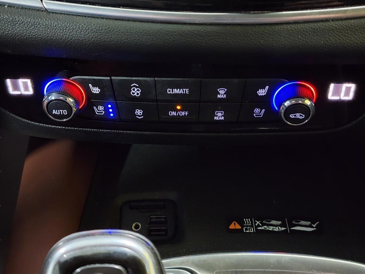Buick Enclave  2020