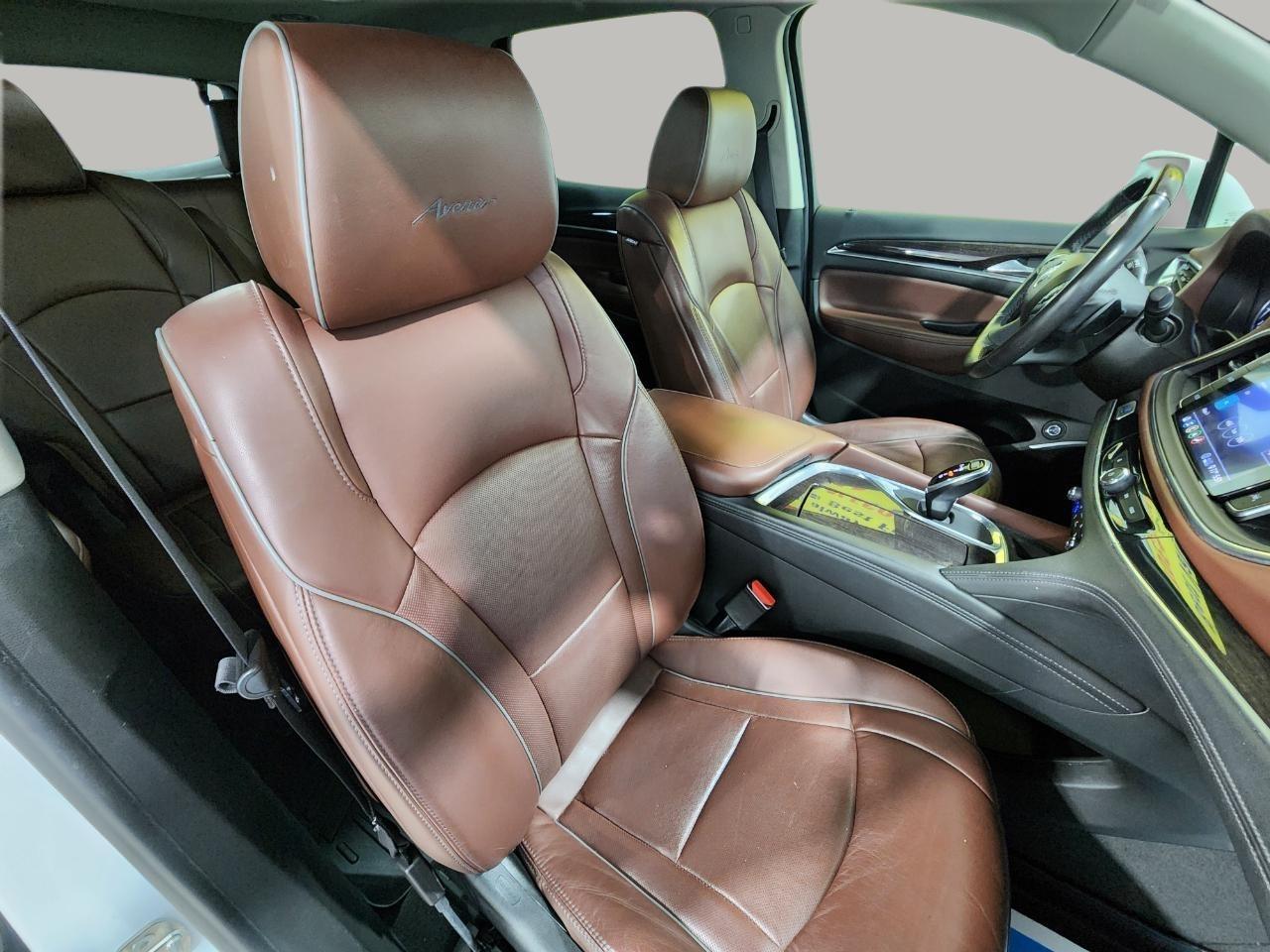 Buick Enclave  2020