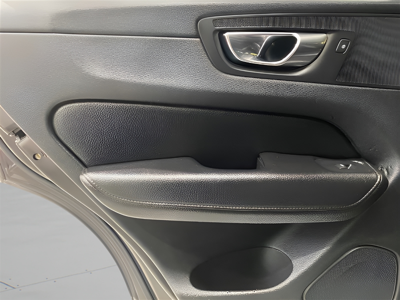 Volvo XC60 T8 Momentum Hybrid AWD 2022