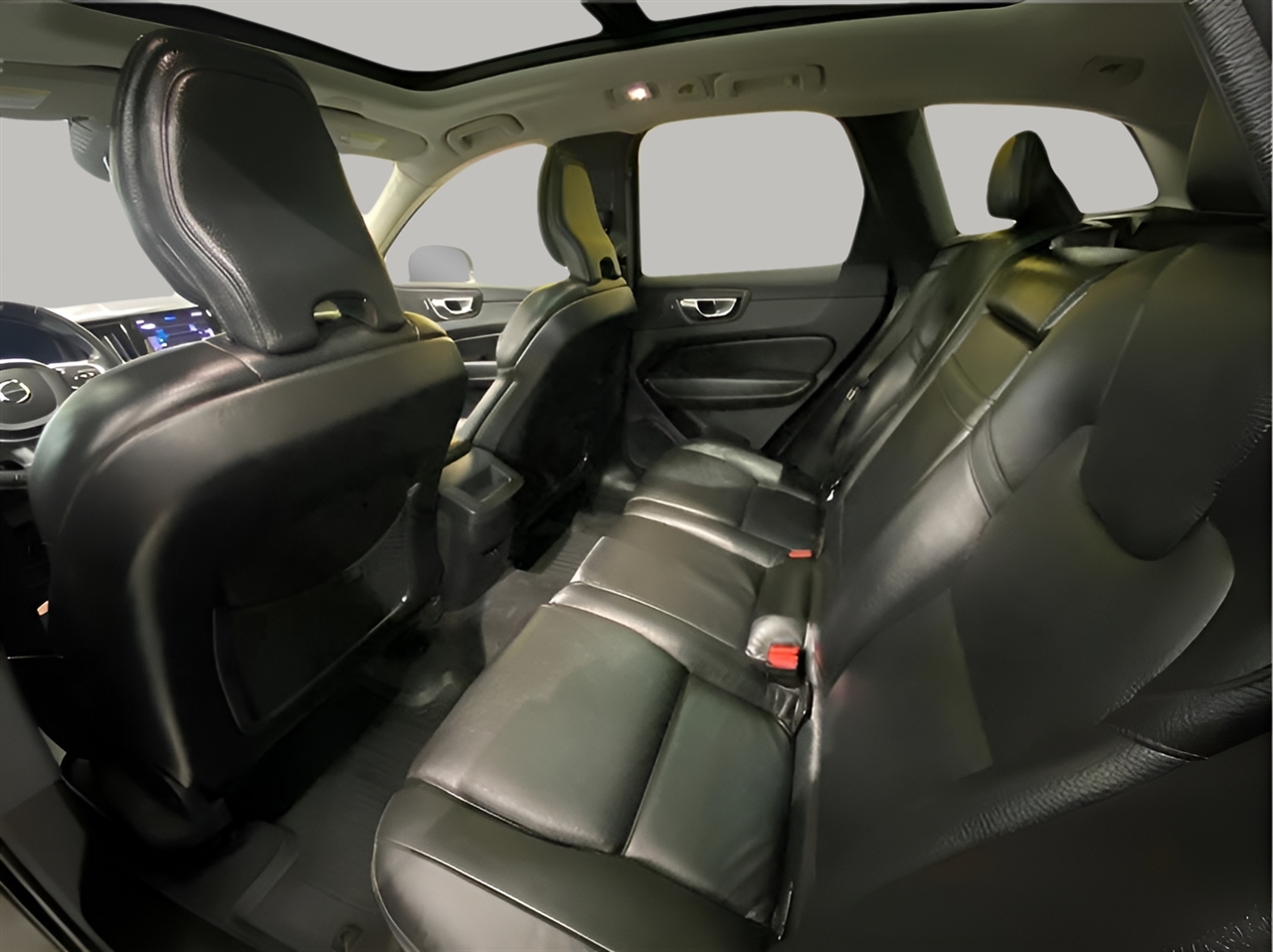 Volvo XC60 T8 Momentum Hybrid AWD 2022