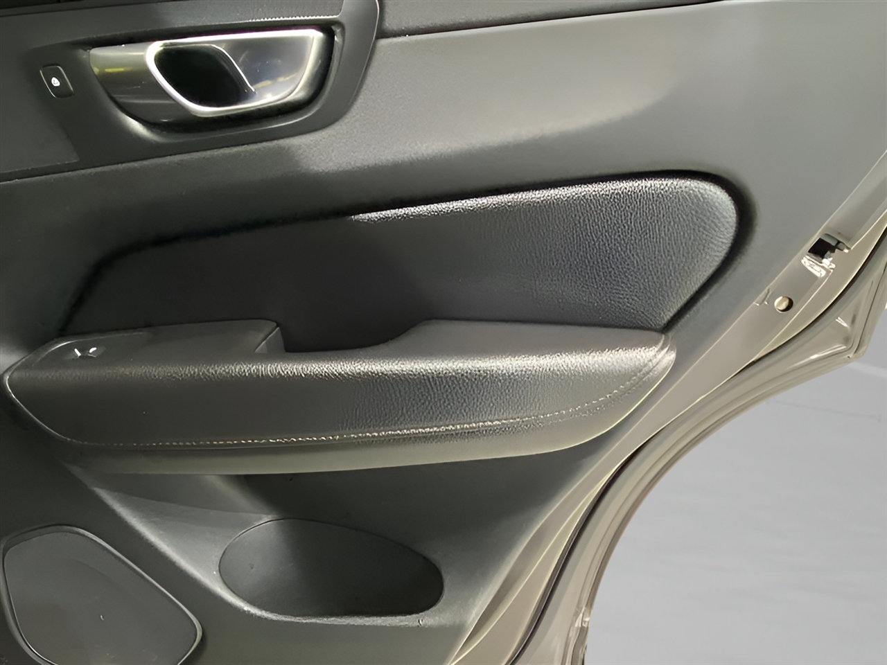 Volvo XC60 T8 Momentum Hybrid AWD 2022