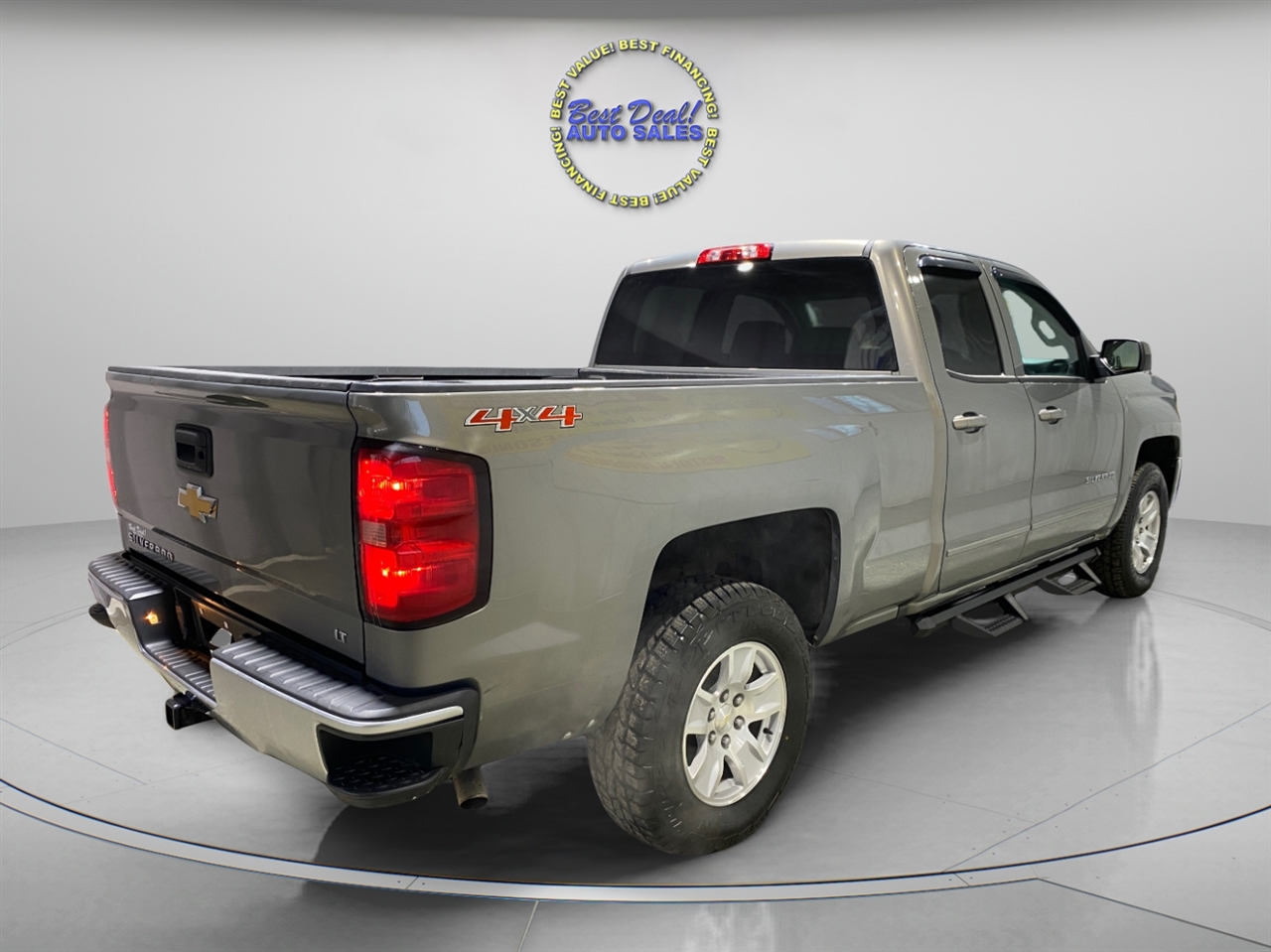 Chevrolet Silverado 1500 LT Double Cab 4WD 2017