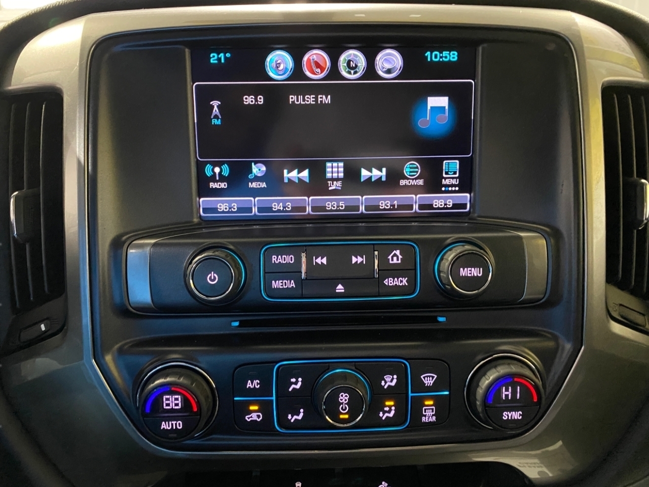 Chevrolet Silverado 1500 LT Double Cab 4WD 2017