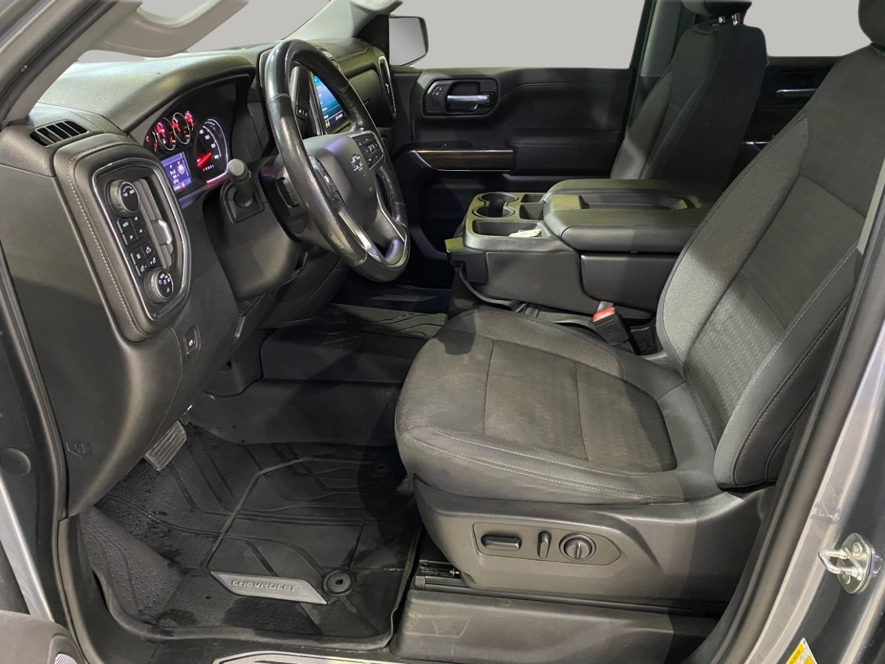 Chevrolet Silverado 1500 LT Trail Boss Crew Cab 4WD 2020