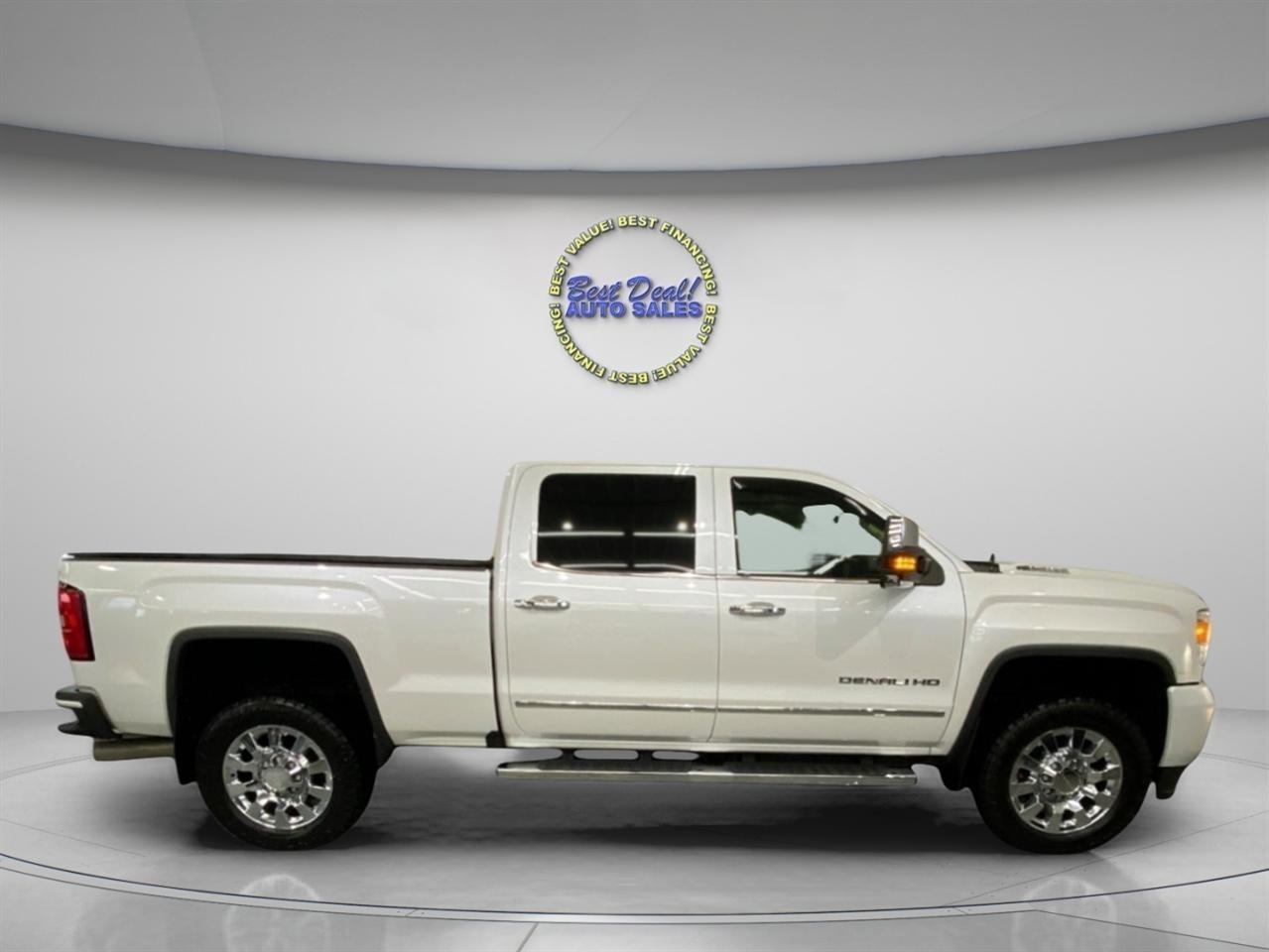 GMC Sierra 2500HD Denali Crew Cab 4WD 2018