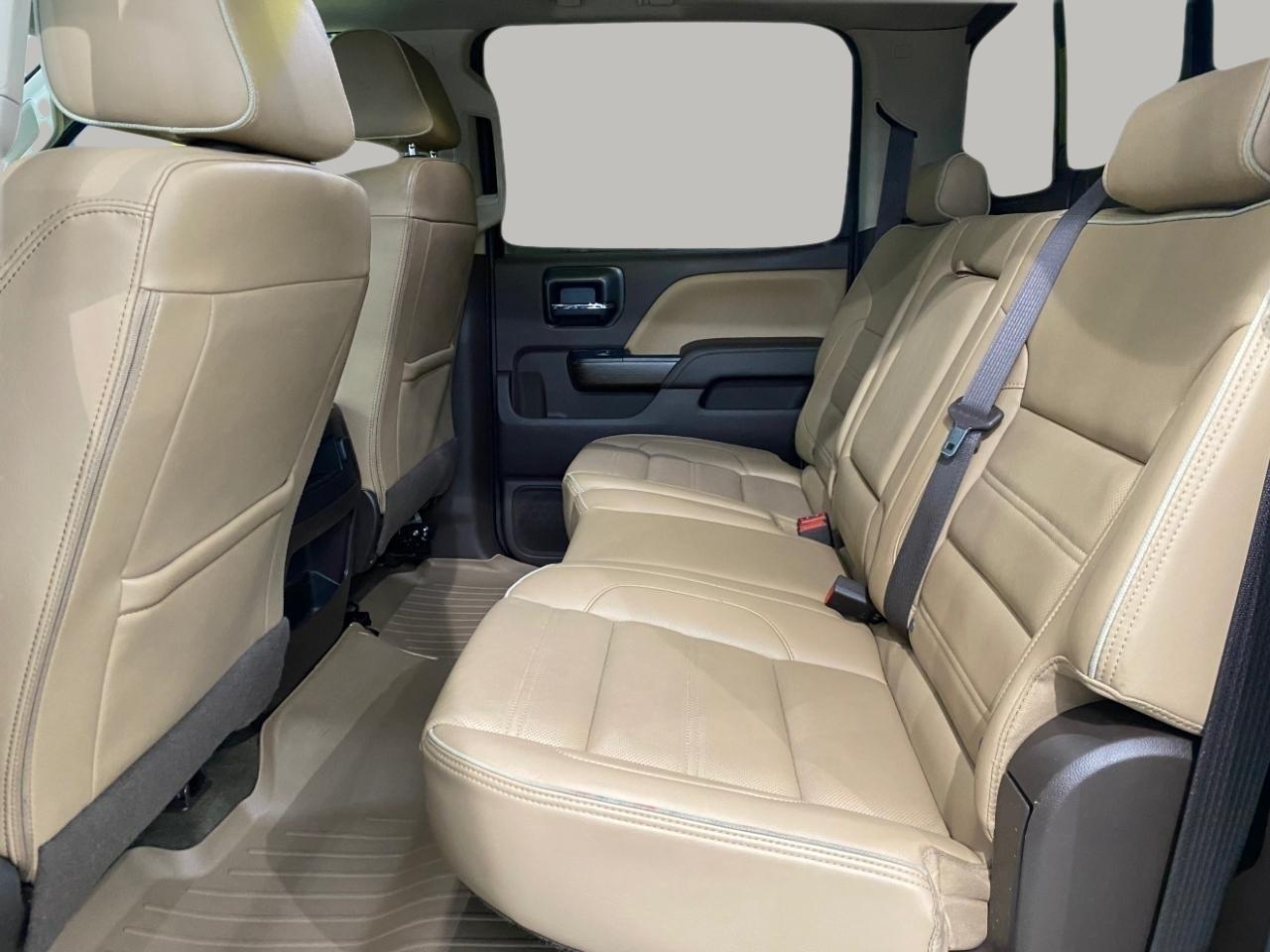 GMC Sierra 2500HD Denali Crew Cab 4WD 2018