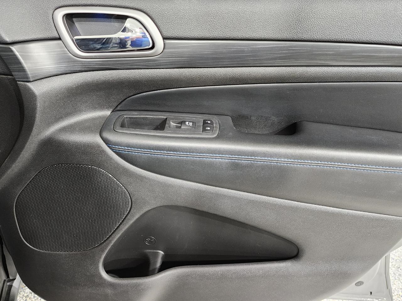 Jeep Grand Cherokee  2020