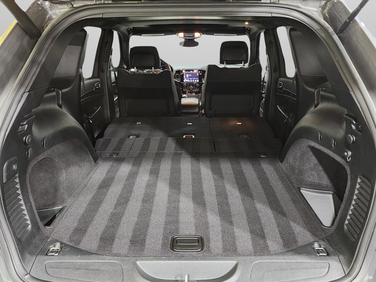 Jeep Grand Cherokee  2020