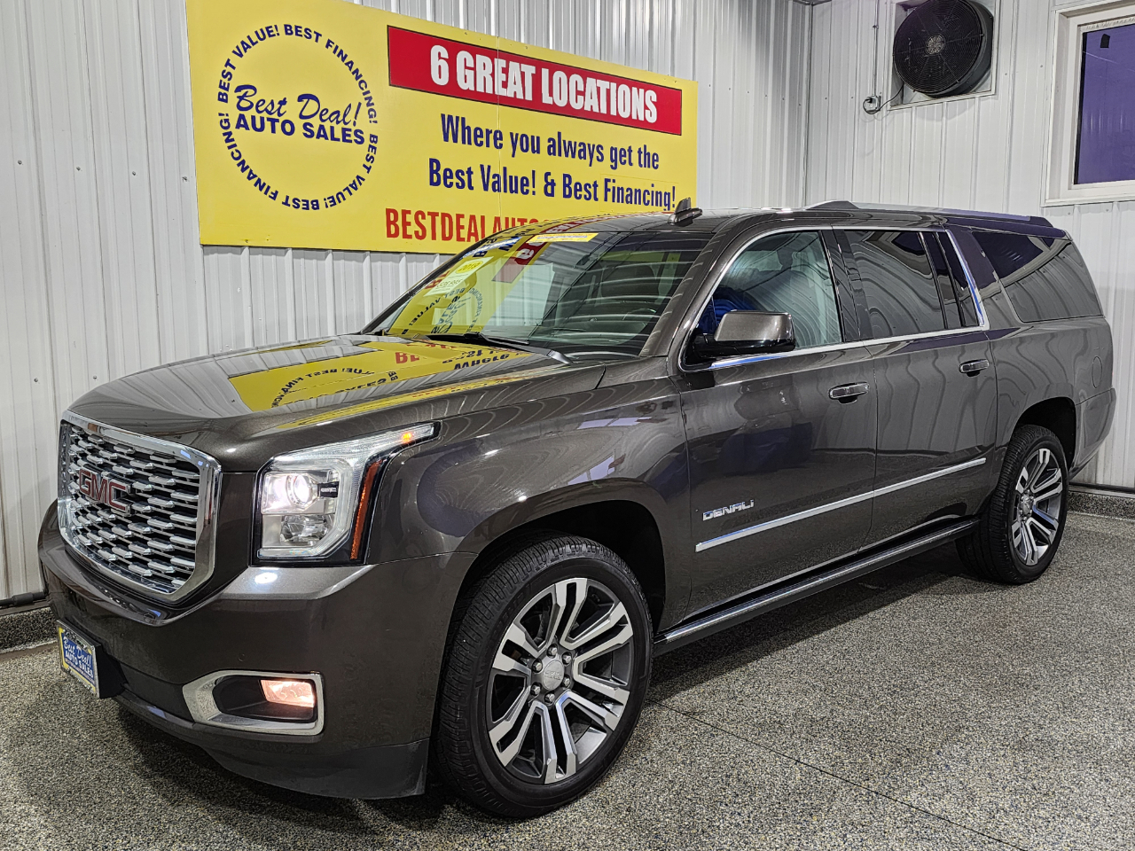 2019 GMC Yukon XL Denali's photo