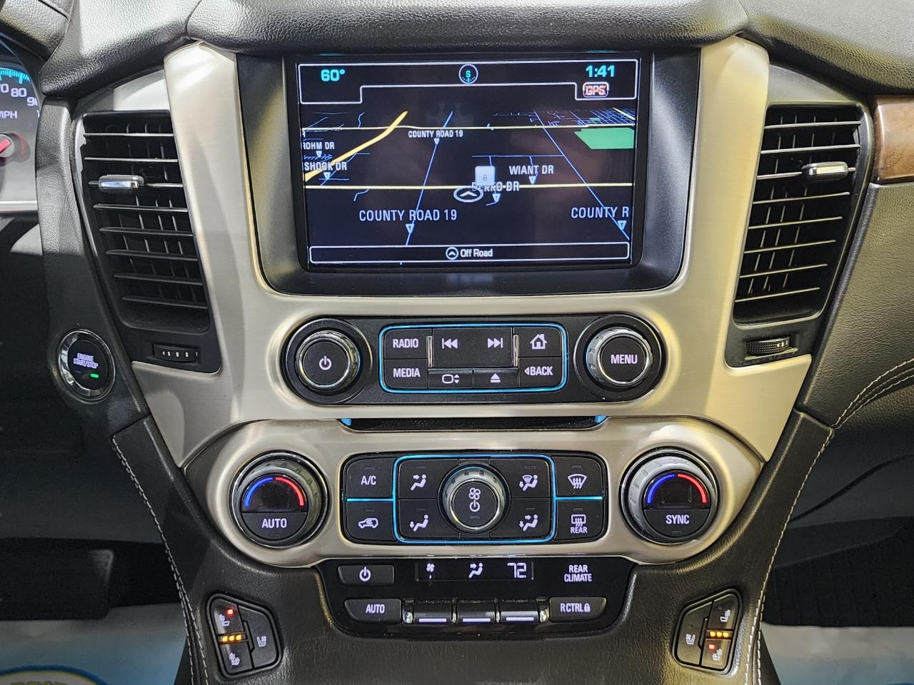 GMC Yukon XL Denali 4WD 2019