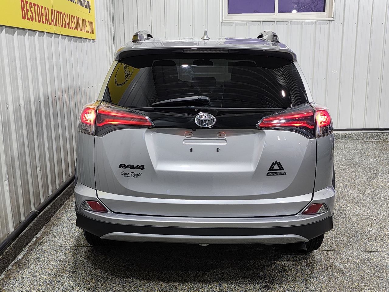 Toyota RAV4  2018