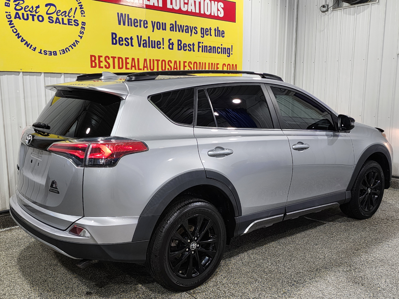 Toyota RAV4  2018