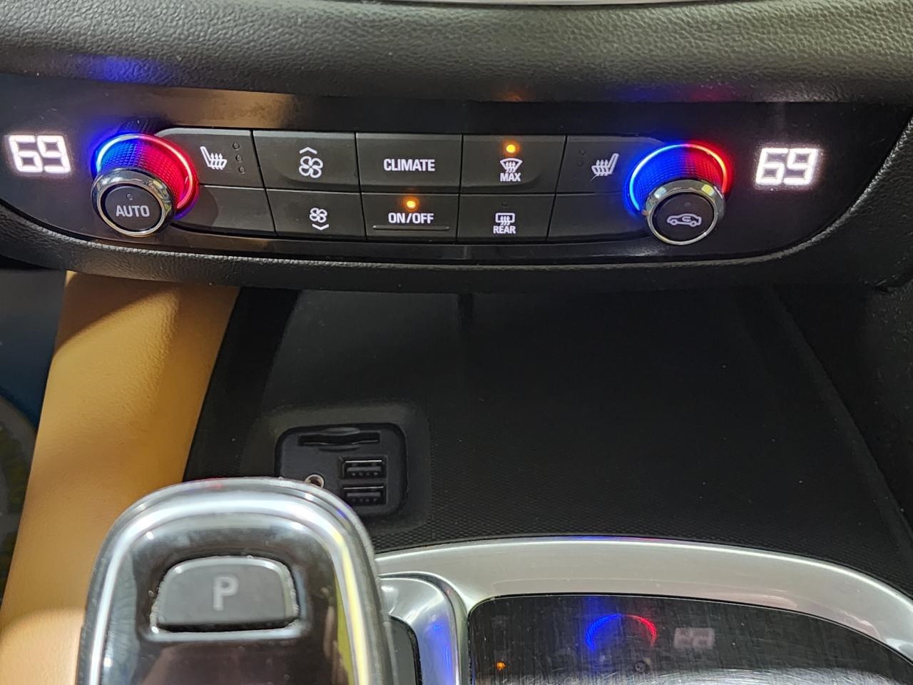 Buick Enclave Essence AWD 2020