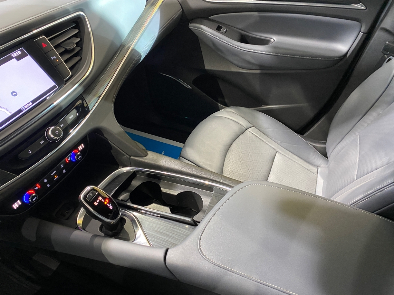 Buick Enclave Essence AWD 2018