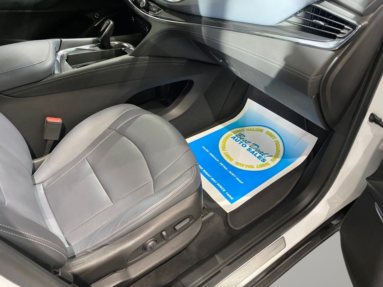 Buick Enclave Essence AWD 2018