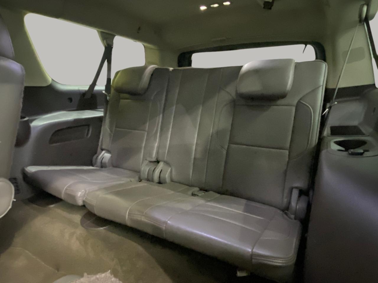 GMC Yukon XL Denali 4WD 2016