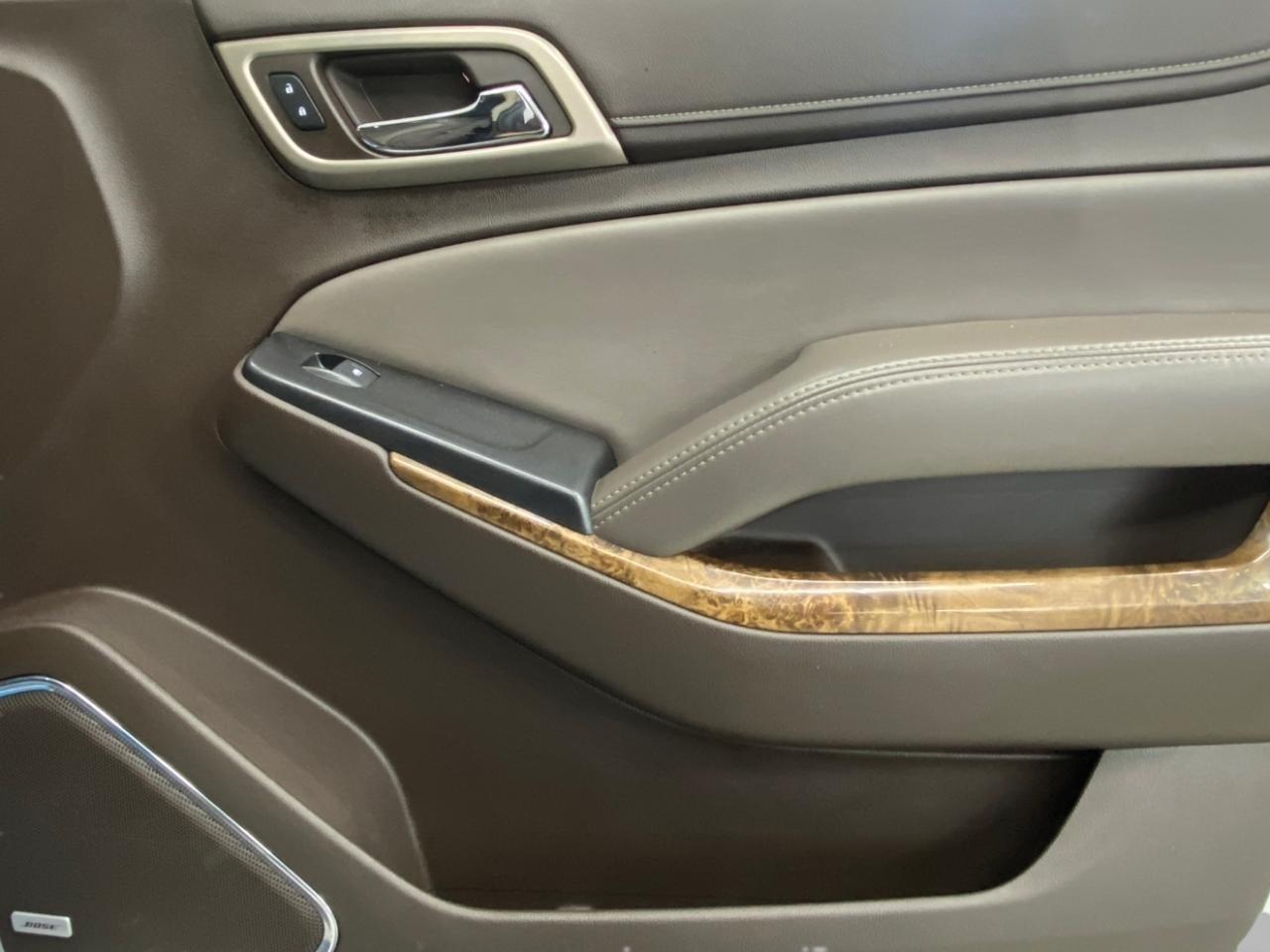 GMC Yukon XL Denali 4WD 2016