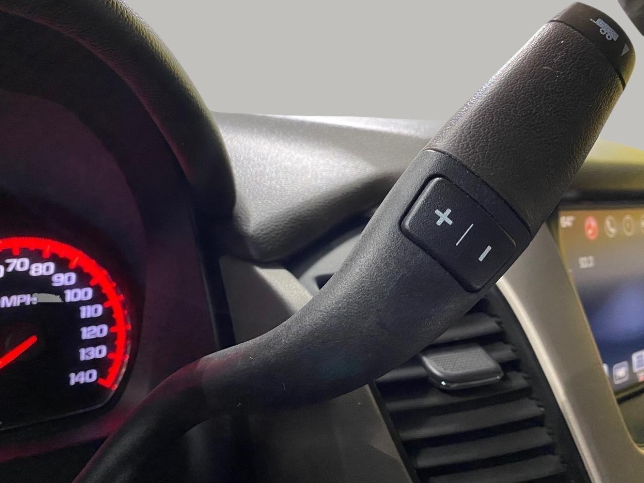 GMC Yukon XL Denali 4WD 2016