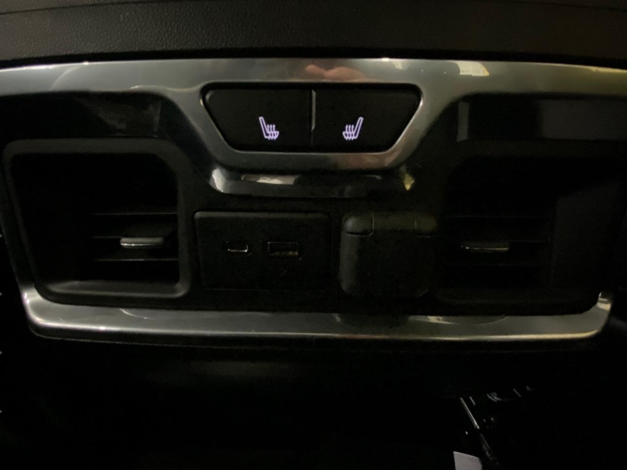 Chevrolet Silverado 1500 High Country Crew Cab 4WD 2019