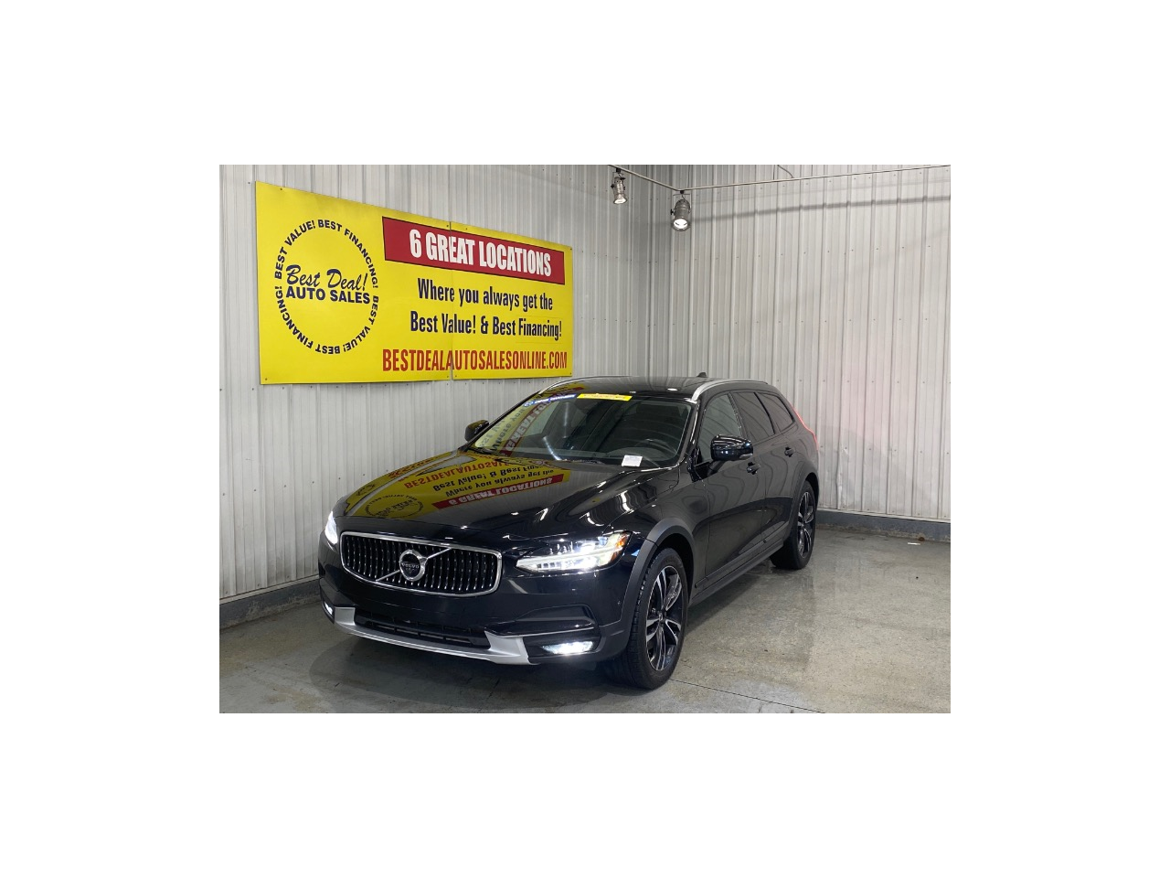 2018 Volvo V90 Cross Country Base's photo