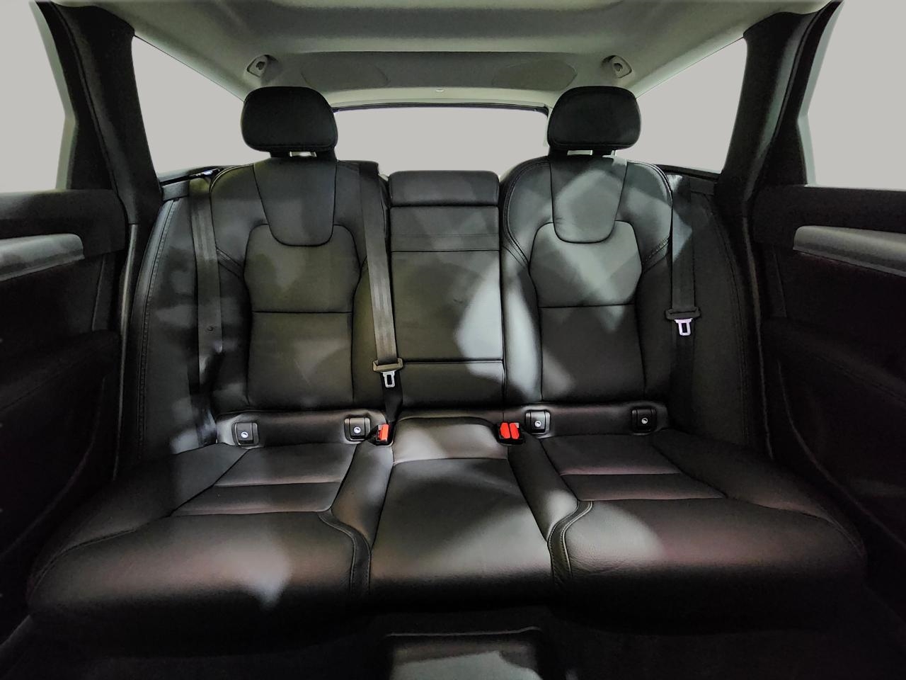 Volvo V90 Cross Country T5 2018