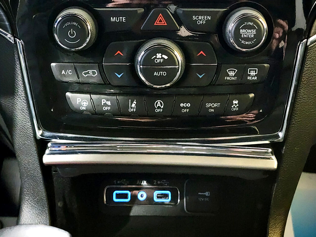 Jeep Grand Cherokee  2021