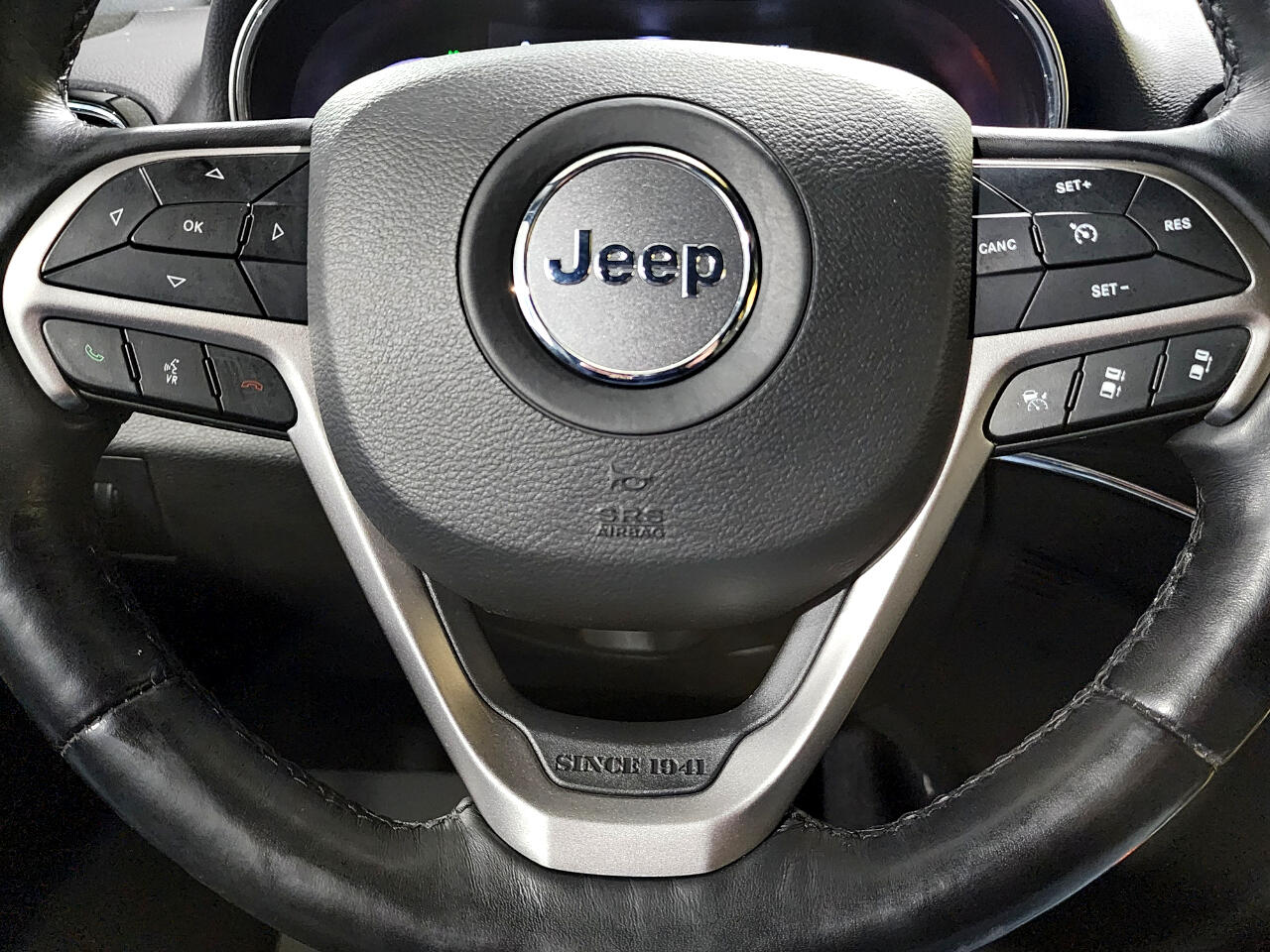 Jeep Grand Cherokee  2021