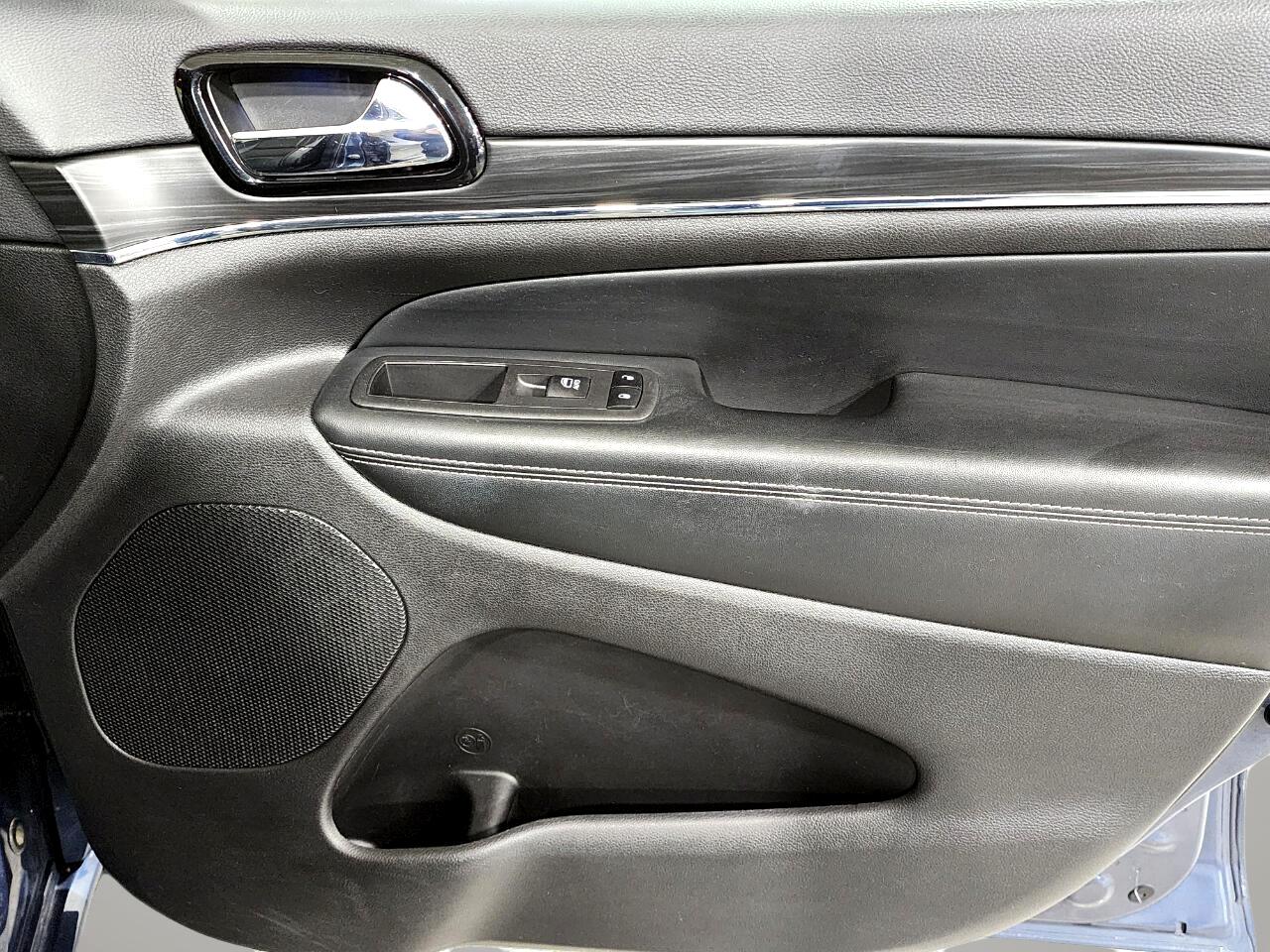 Jeep Grand Cherokee  2021