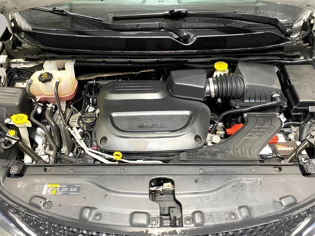 Chrysler Voyager LX 2022