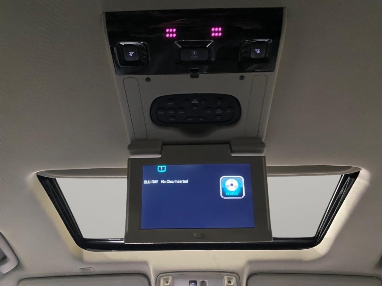 GMC Yukon Denali 4WD 2018