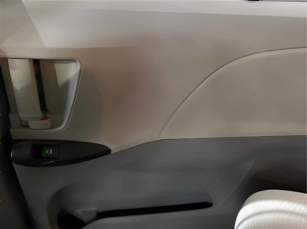 Toyota Sienna LE FWD 8-Passenger V6 2014