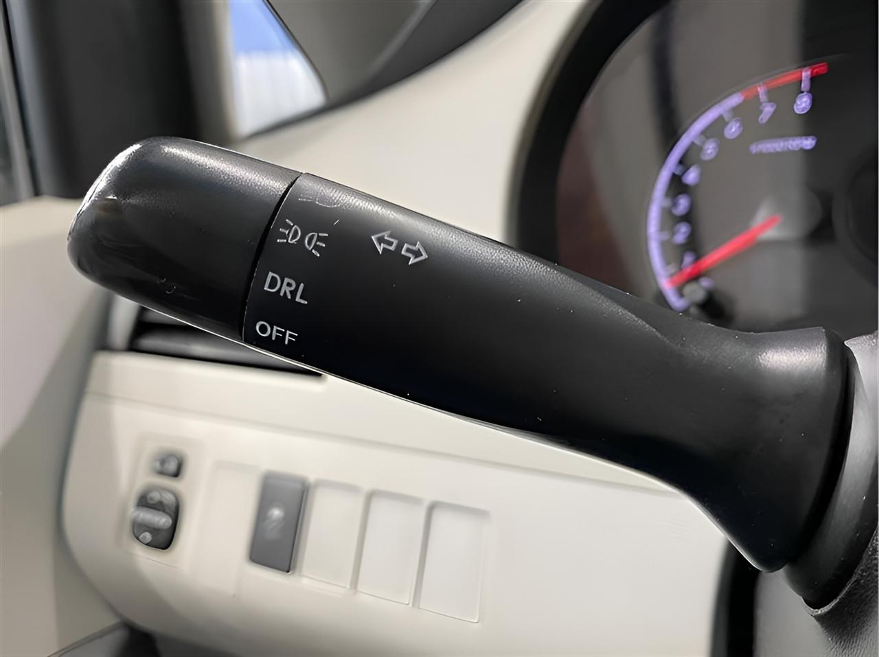 Toyota Sienna LE FWD 8-Passenger V6 2014