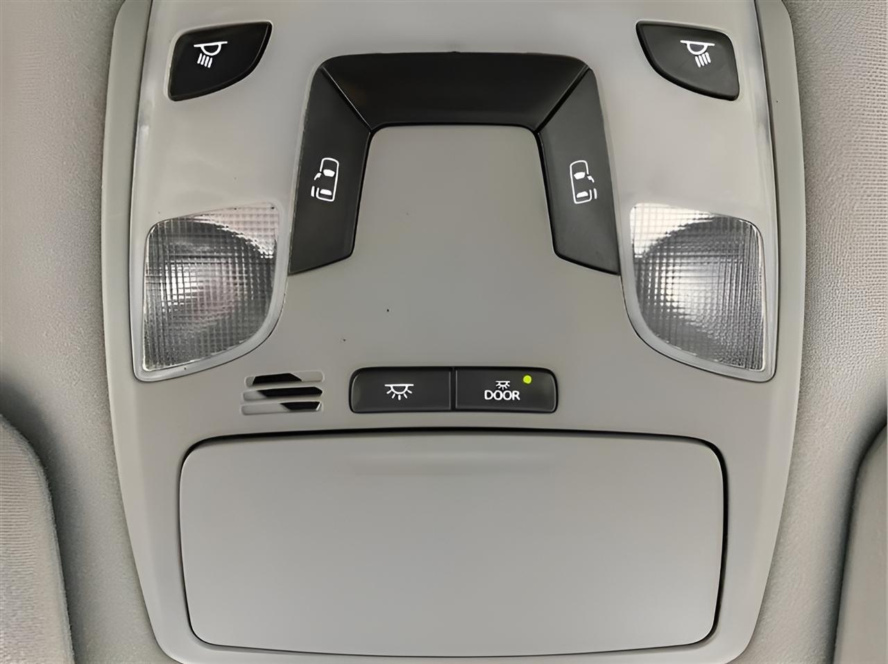 Toyota Sienna LE FWD 8-Passenger V6 2014