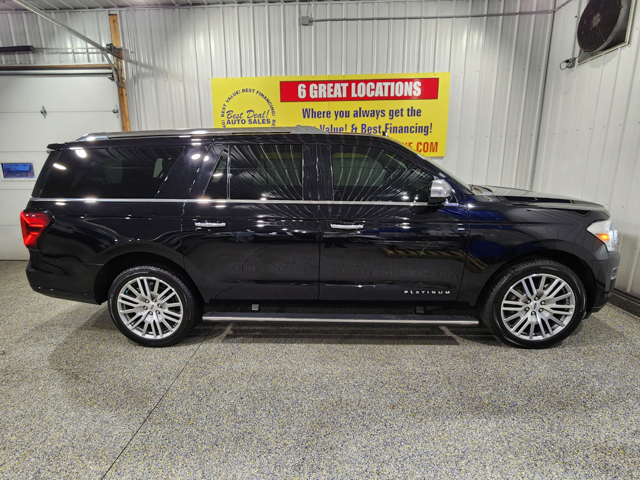 Ford Expedition Max Platinum 4D SUV 4WD 2022