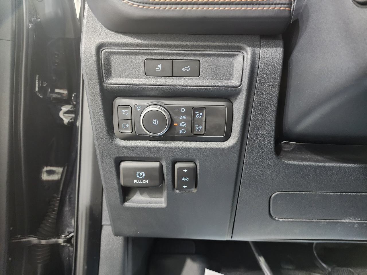 Ford Expedition Max Platinum 4D SUV 4WD 2022