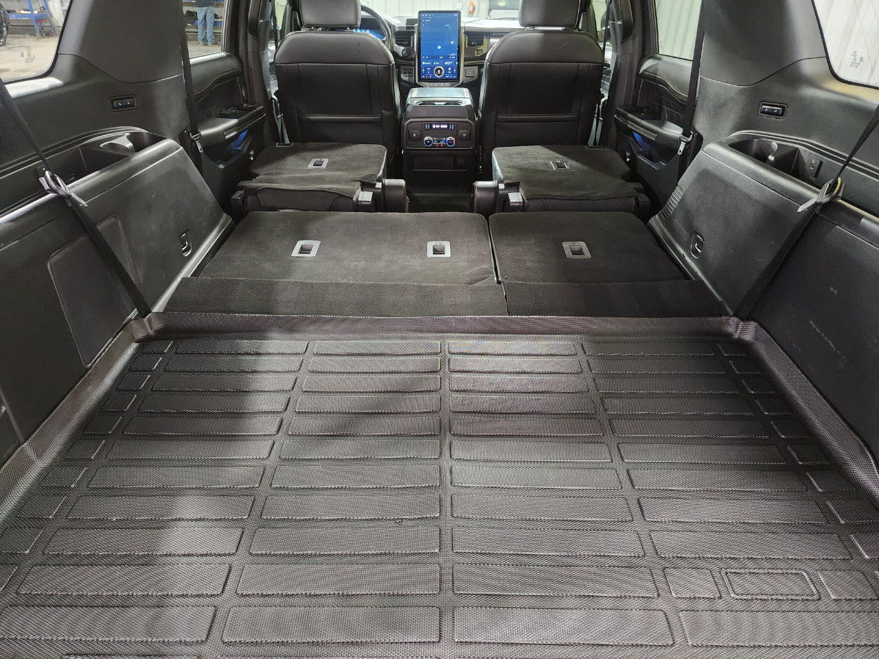 Ford Expedition Max Platinum 4D SUV 4WD 2022