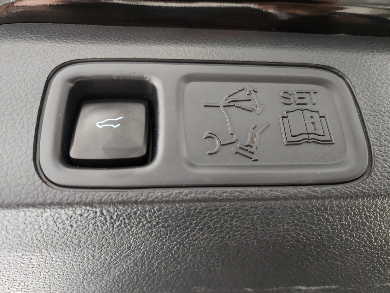 Ford Expedition Max Platinum 4D SUV 4WD 2022