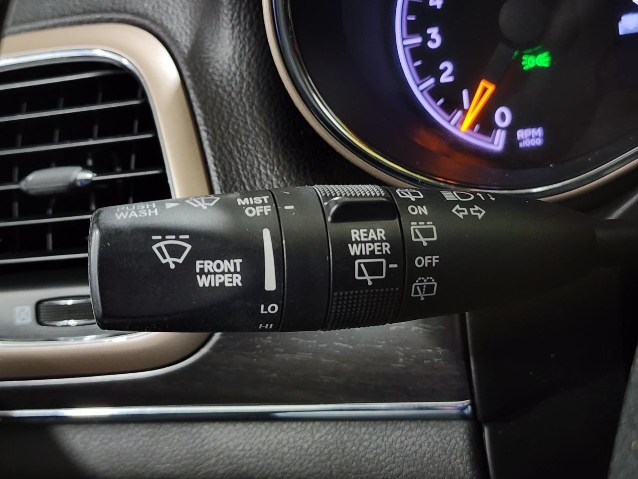 Jeep Grand Cherokee  2014