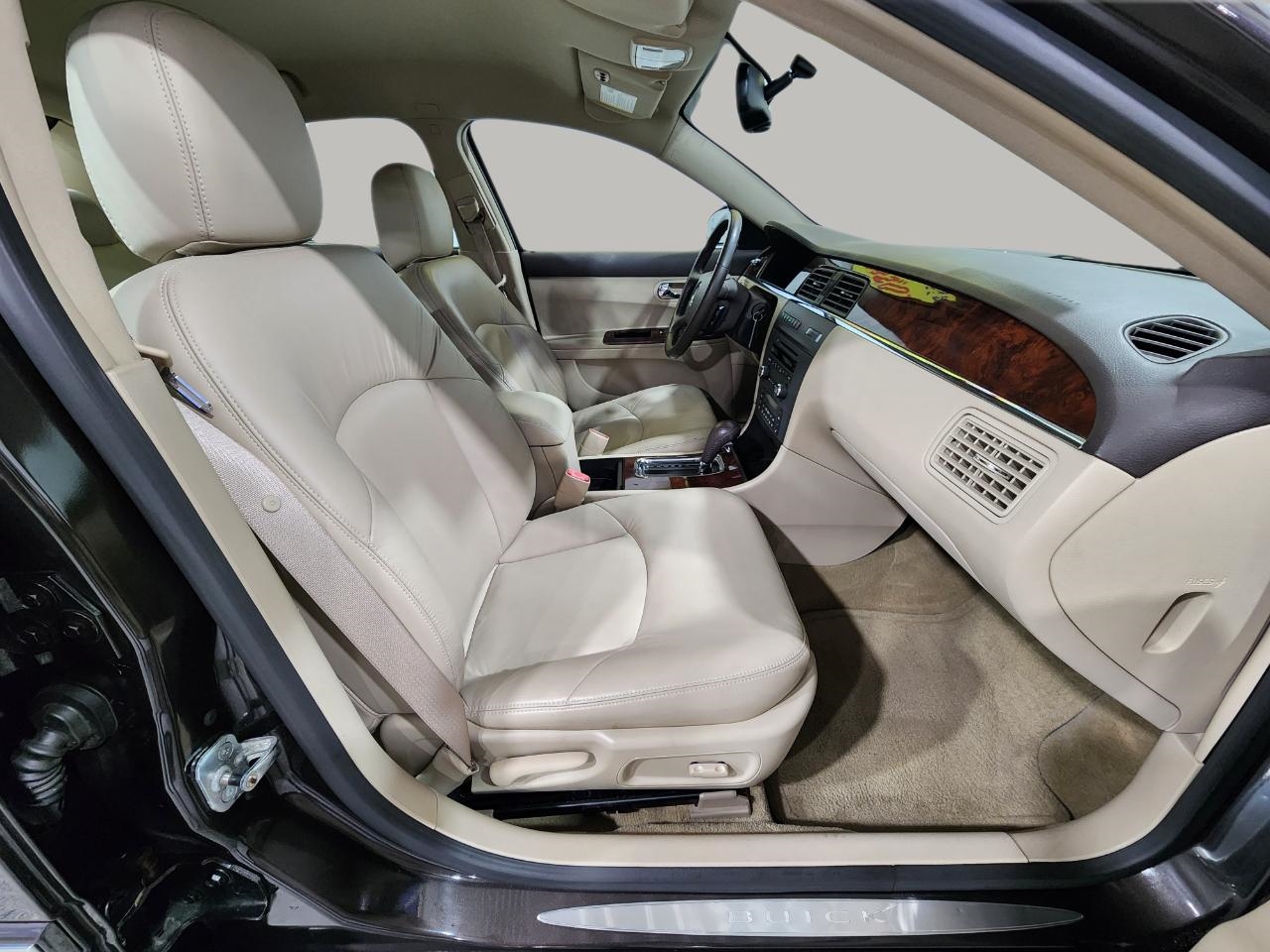 Buick LaCrosse  2008