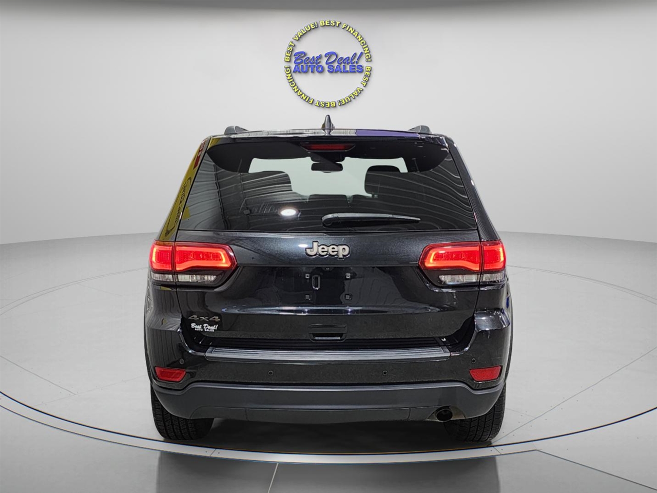 Jeep Grand Cherokee  2016